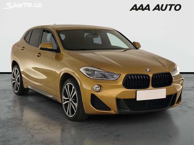 BMW X2, sDrive18d, M Paket, Automat